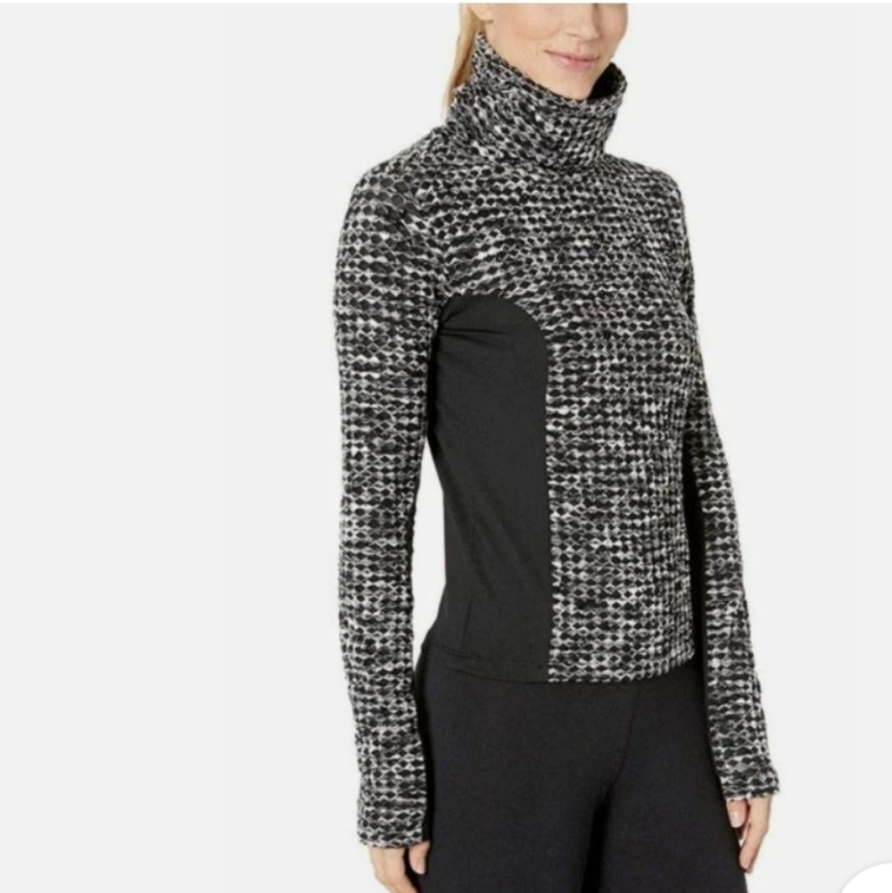 Nike Pro Hyperwarm Women's Training Shirt - Picture 4 of 11
